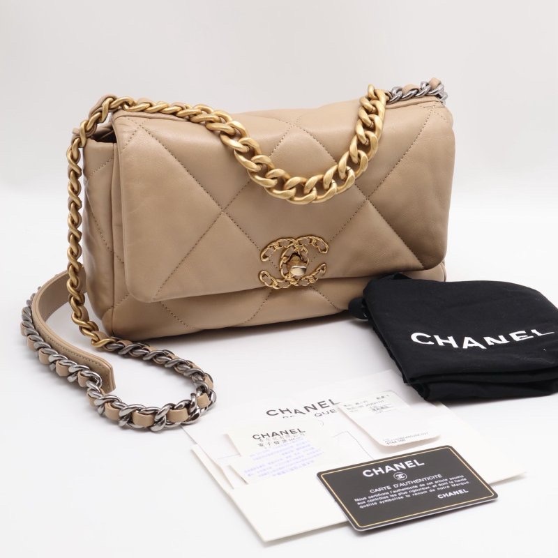 CHANEL 19 Bag 菱格紋羊皮手提肩背包 26 - 淺奶茶金31開-4