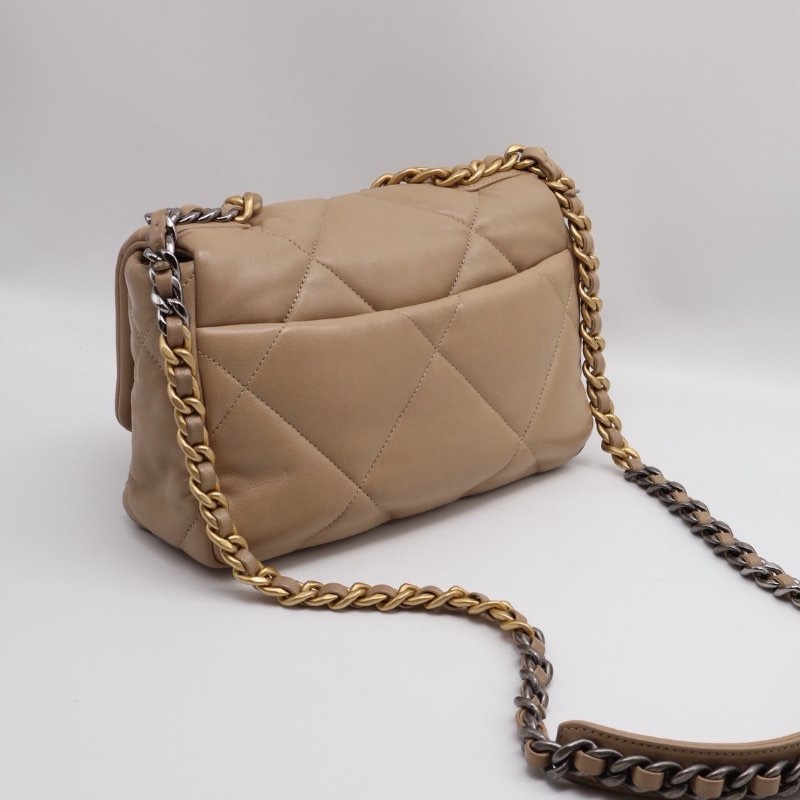 CHANEL 19 Bag 菱格紋羊皮手提肩背包 26 - 淺奶茶金31開-8