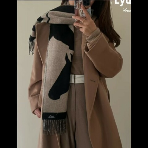 Hermes愛馬仕馬頭love story圍巾