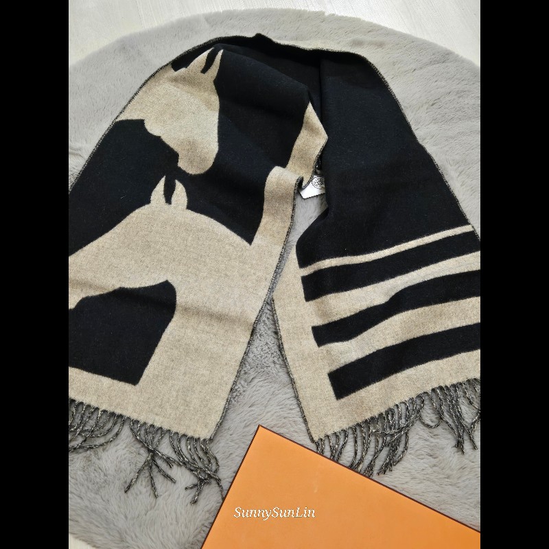 Hermes愛馬仕馬頭love story圍巾-8