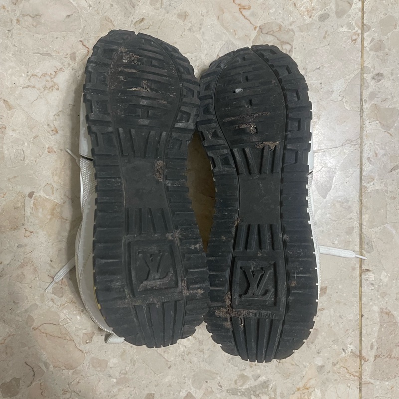 Louis Vuitton 經典 Monogram 運動鞋／女鞋-13