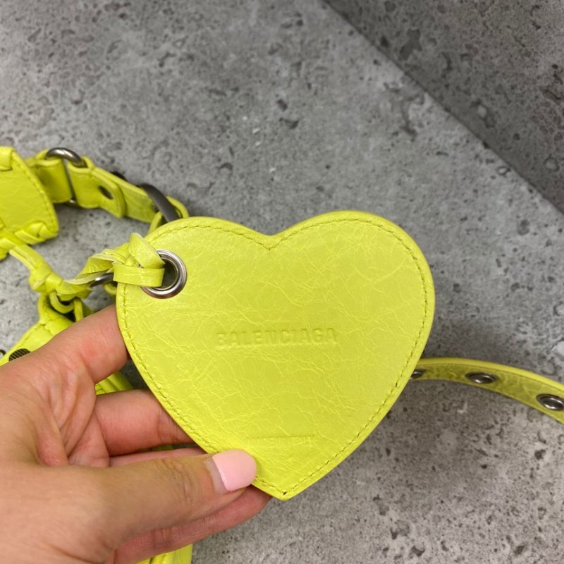 🎊佳節特賣🎁Balenciaga 671309 小羊皮 XS Le Cagole 包 萊姆黃-10