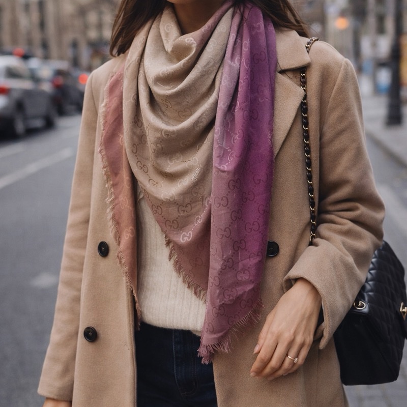 🧨過年優惠🧨914intheair精品代購『全新閒置』古馳Gucci提花GG logo絲巾漸層雙色絲巾-0