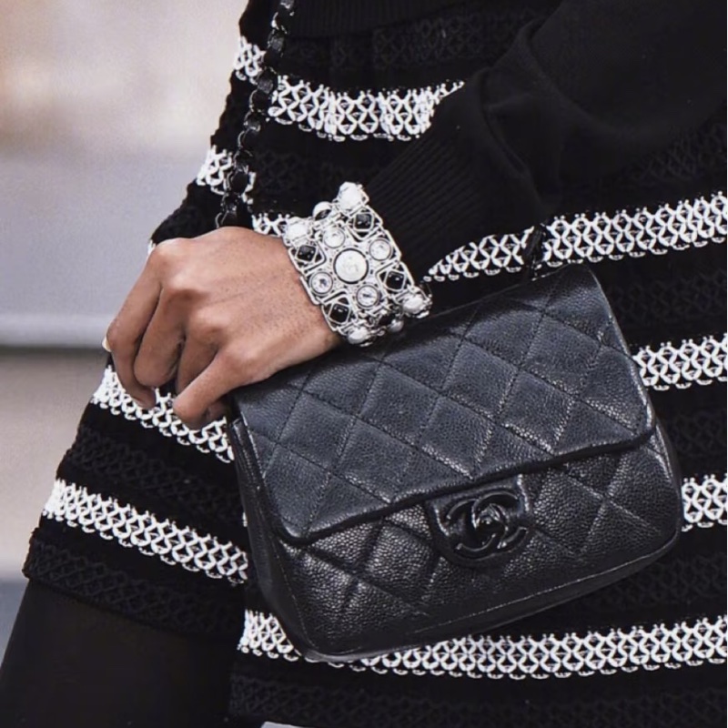 全配🈶購證❤️ 香奈兒 #soblack #荔枝皮 #方胖子 #CF 17公分-1