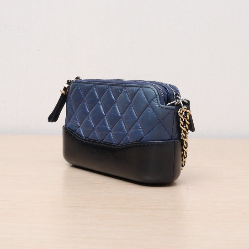 CHANEL GABRIELLE流浪WOC拉鏈版19藍色牛皮25開金銀扣肩背包-3