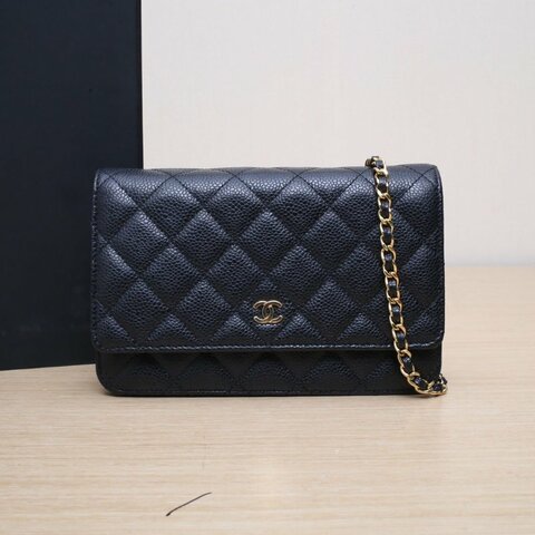 CHANEL CFWOC19黑色荔枝牛皮30開金扣肩背包