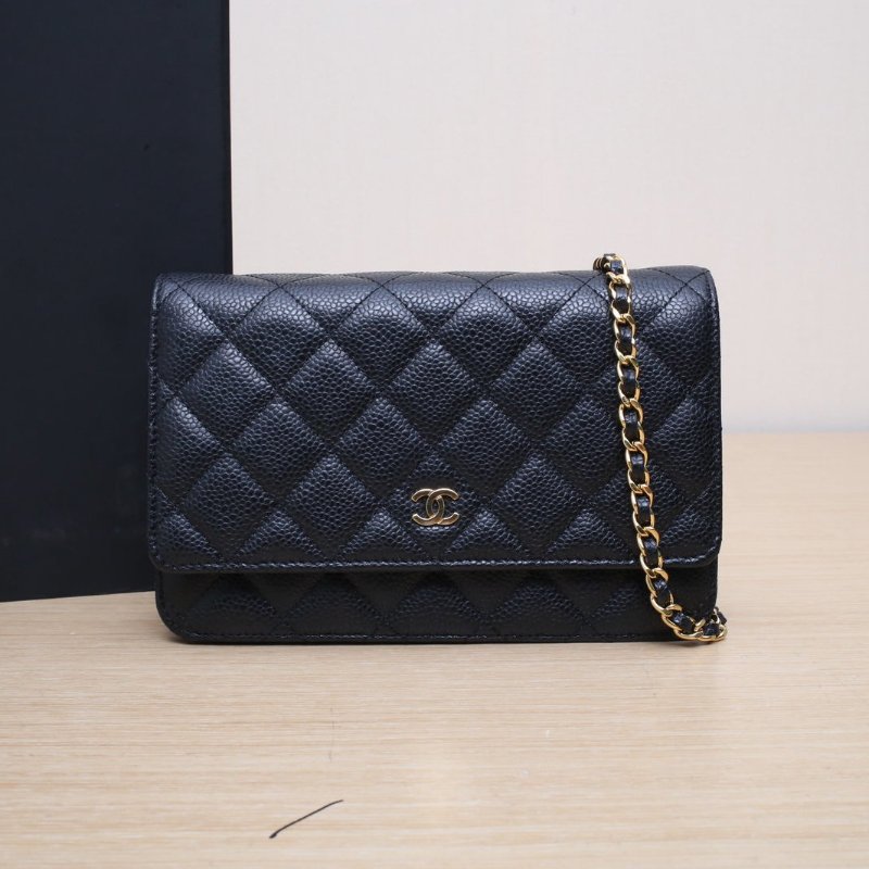 CHANEL CFWOC19黑色荔枝牛皮30開金扣肩背包-0