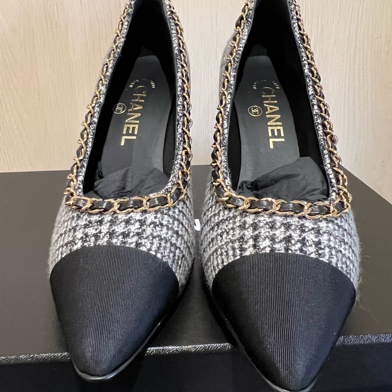 Chanel小香 香奈兒毛呢皮穿鏈氣質跟鞋（全新）-1