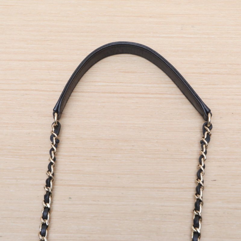 CHANEL CocoHandle小號24黑色荔枝牛皮晶片開金扣肩背包-2