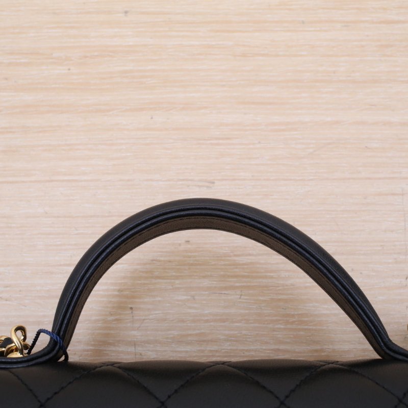 CHANEL 黑色羊皮晶片開金扣25B手柄郵差woc鏈條包19肩背包-2