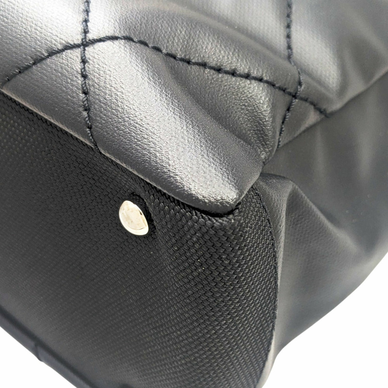 香奈兒 Paris-Biarritz 女士手提包 PM,黑色塗層帆布,13 號,A34208-5