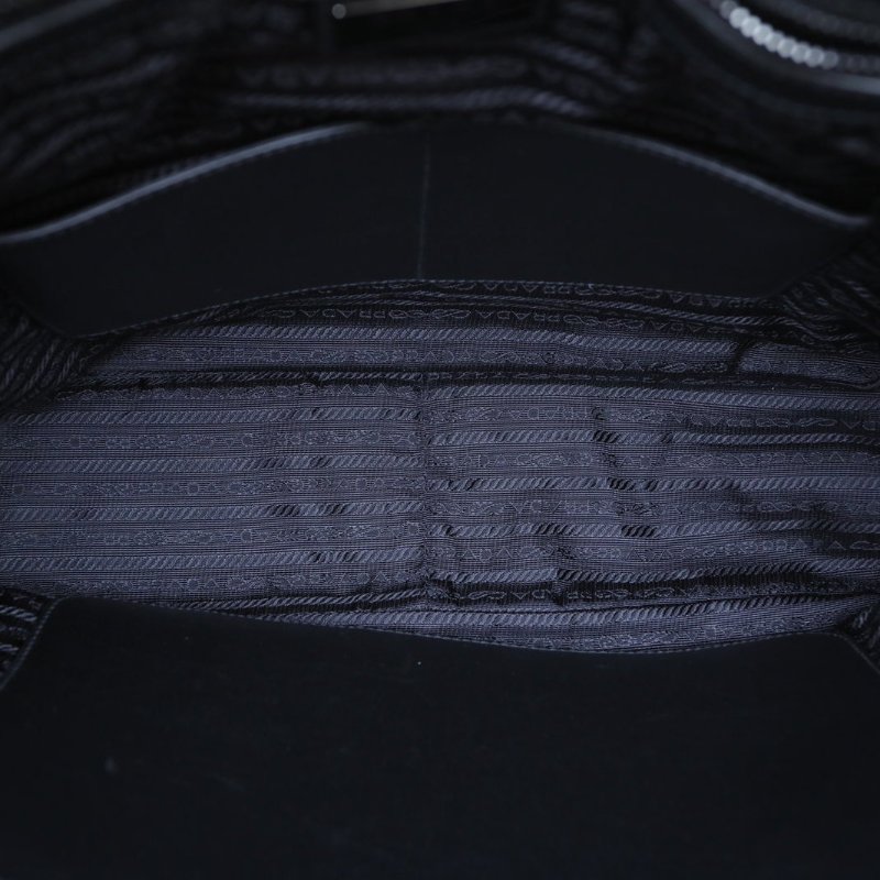 PRADA 黑色牛皮托特包手提包肩背包-3