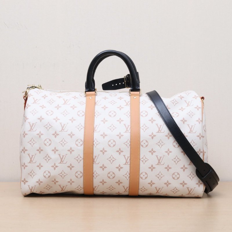 LOUIS VUITTON 米色PVC晶片keepall45沙丘系列肩背包-1