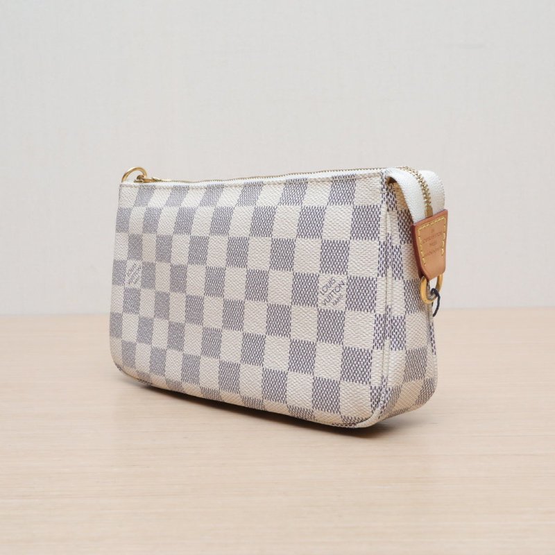 LOUIS VUITTON PochetteAccessoires大麻將包白棋格PVC金扣晶片肩背包-3