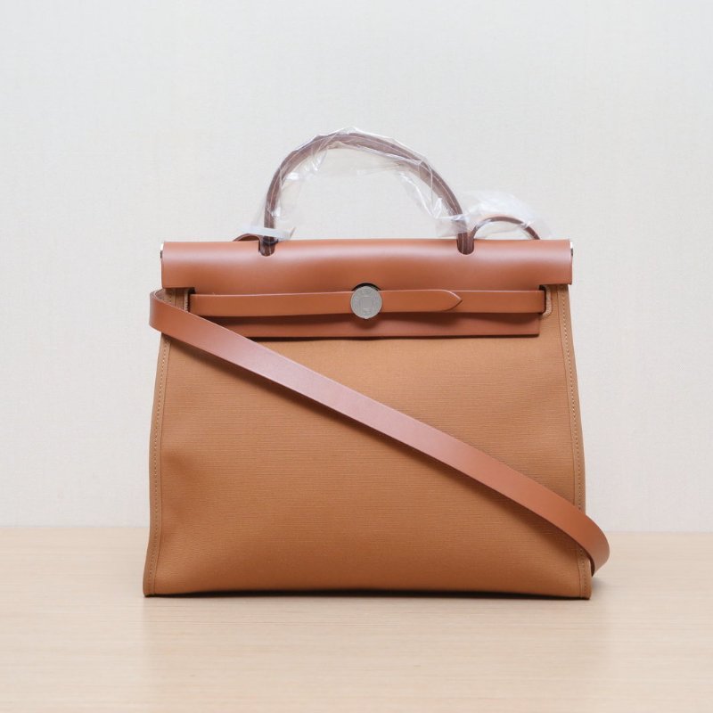 HERMES Herbag31帆布/Hunter牛皮Z刻銀扣沙丘黃拼9I木蘭粉拼34淺黃褐色肩背包-1