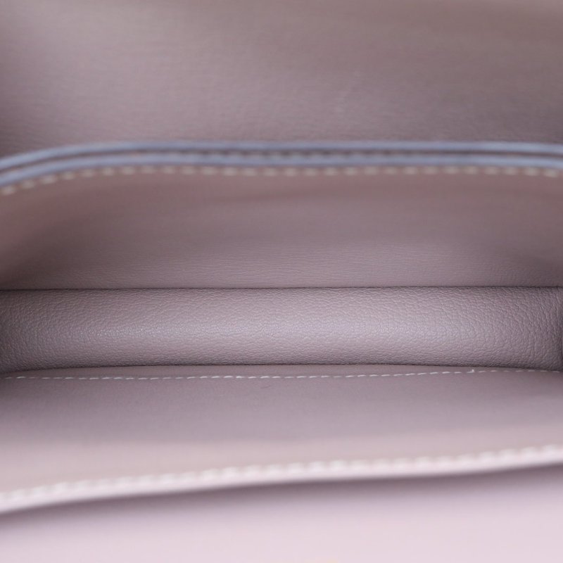 HERMES Roulis豬鼻子234W紫藤色EC皮T刻金扣肩背包-2