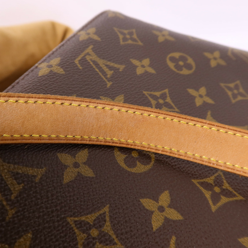 LOUIS VUITTON Monogram Luco Tote Bag金扣肩背袋-15
