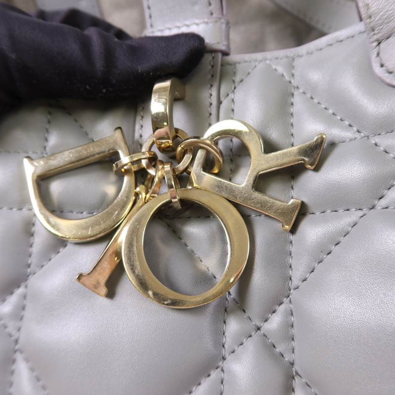 Dior 牛皮皮革Toujours Medium金扣手挽袋-10