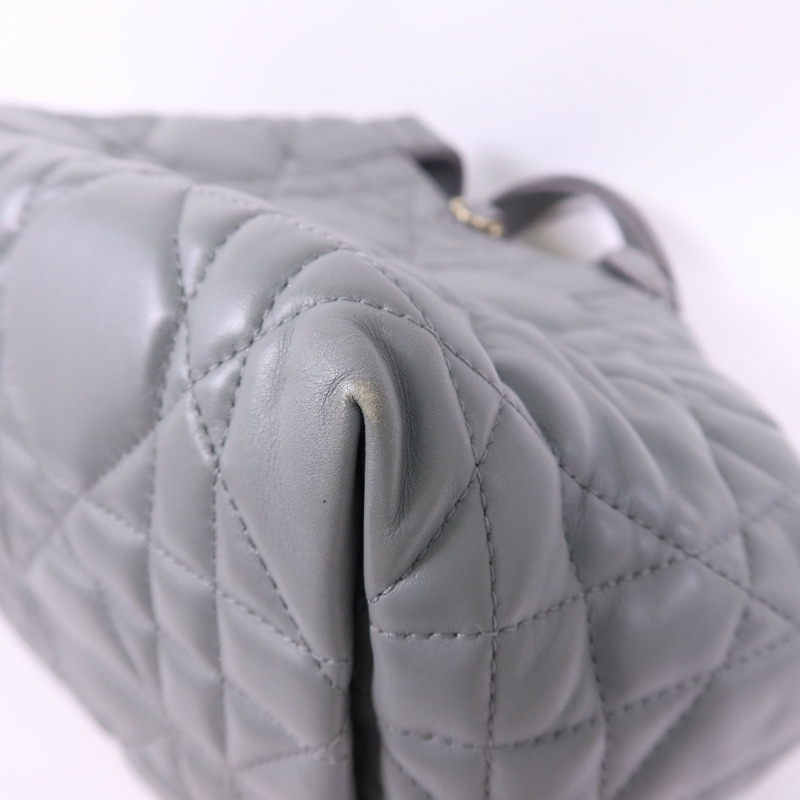 Dior 牛皮皮革Toujours Medium金扣手挽袋-14