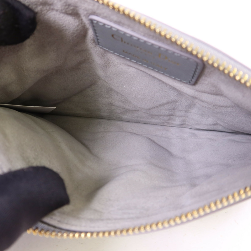 Dior 牛皮皮革Toujours Medium金扣手挽袋-21