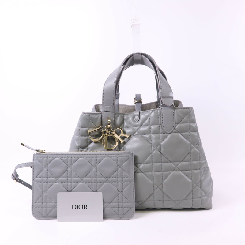 Dior 牛皮皮革Toujours Medium金扣手挽袋-22