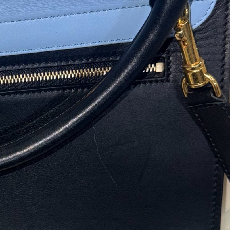 CELINE 蝙蝠包 藍 白 黑 拚色  三色 拚色 藍 白 黑 手提包 肩背包 真皮 高質感 大容量 通勤包 精品 二手 輕微 使用痕  （輕微放置痕跡）-4