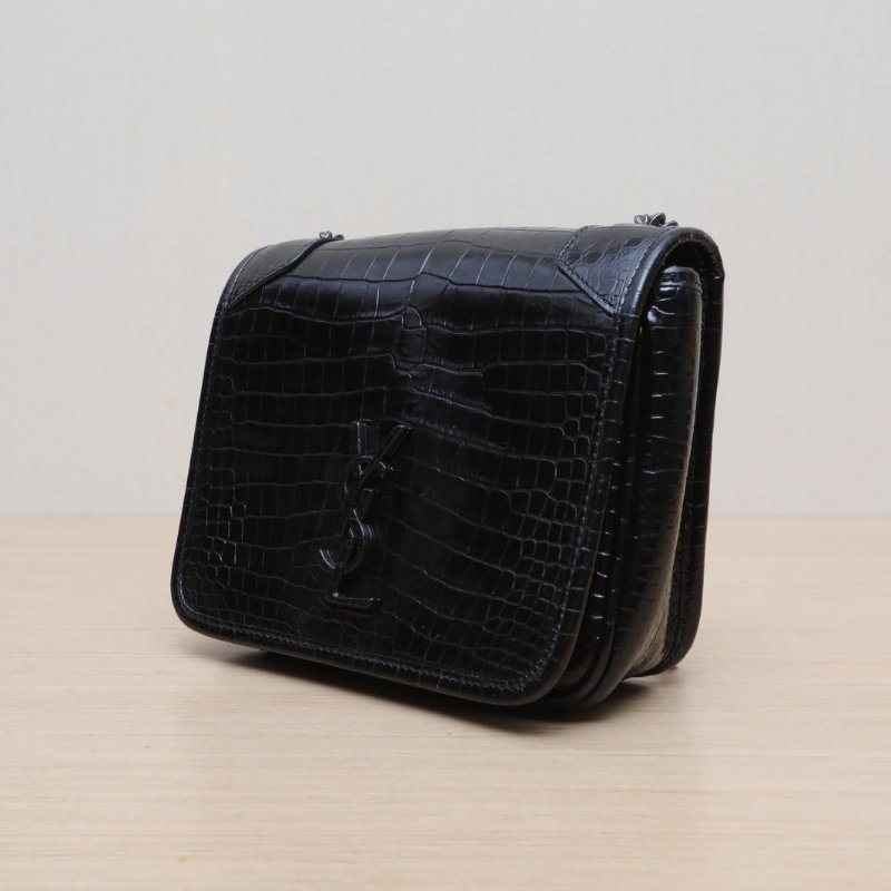 SAINT LAURENT NikiWoc鱷魚壓紋黑色牛皮磨砂銀扣肩背包-3