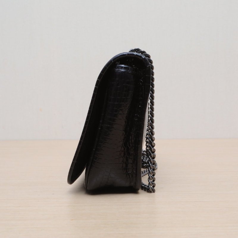 SAINT LAURENT NikiWoc鱷魚壓紋黑色牛皮磨砂銀扣肩背包-4