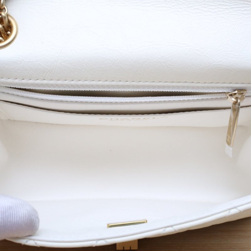 CHANEL 2.55口蓋包迷你20牛皮晶片開金扣白色肩背包-3