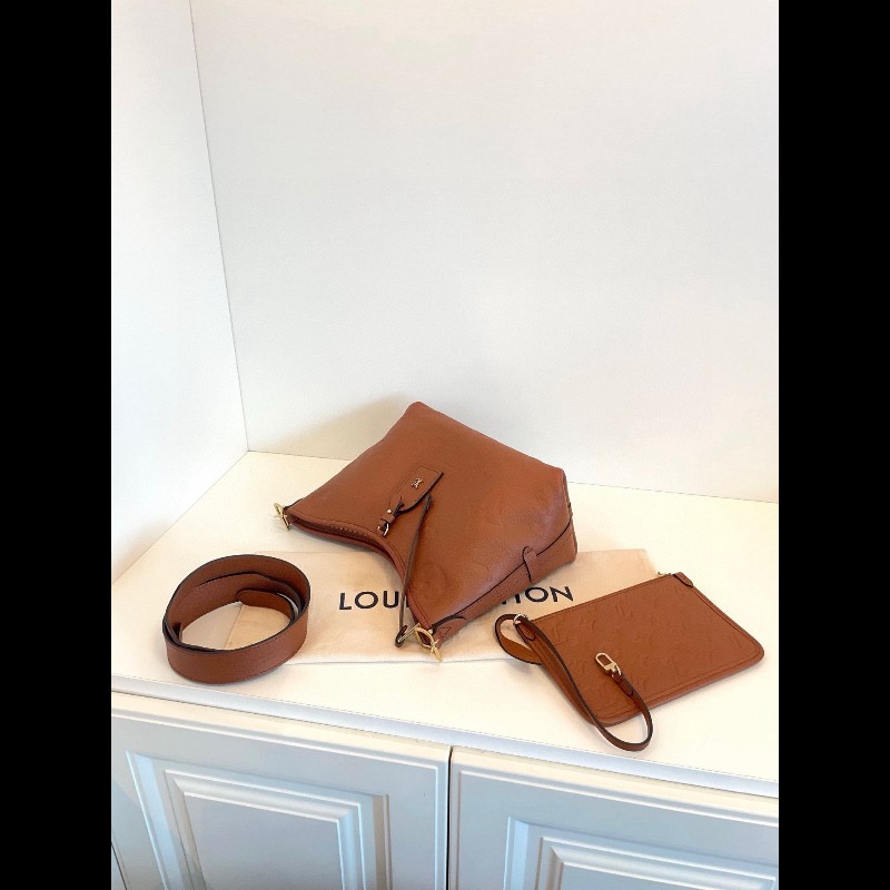 LV Carry all small-4