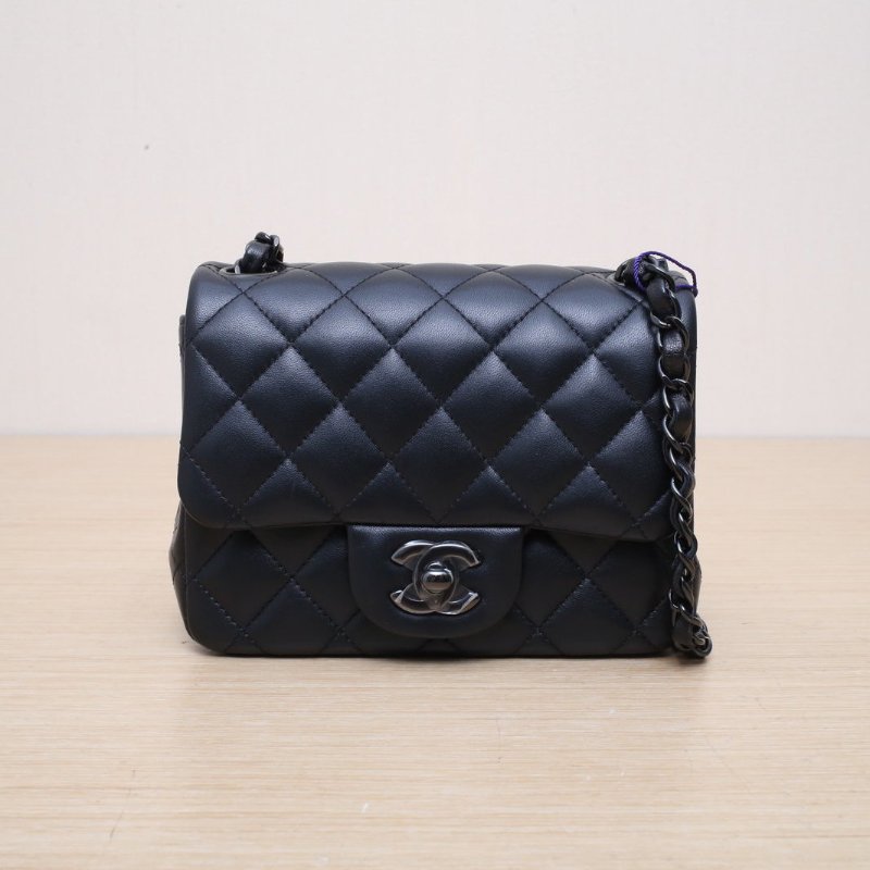 CHANEL CF口蓋包方胖子17黑色羊皮晶片開黑扣肩背包-1