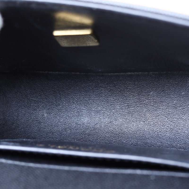 CHANEL Leboy小號20.5黑色荔枝牛皮晶片開金扣菱格紋肩背包-2