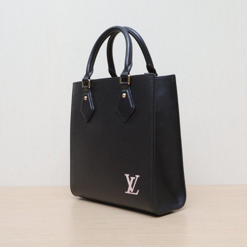 LOUIS VUITTON SACPLAT琴譜包BB21.5黑色EPI水波紋牛皮晶片肩背包-4