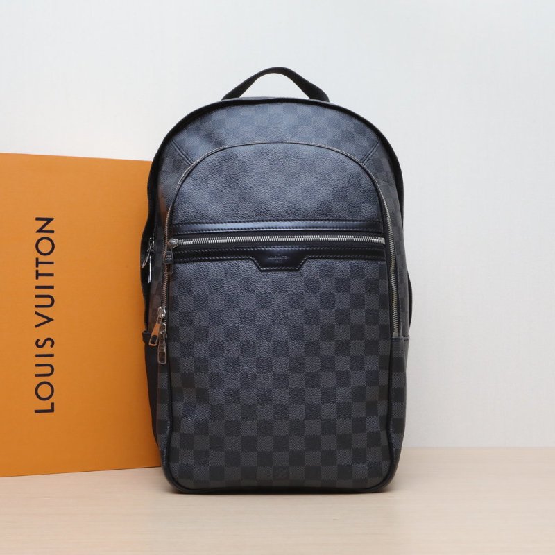 LOUIS VUITTON MICHAEL棋盤格大號黑色PVC2011肩背包-0