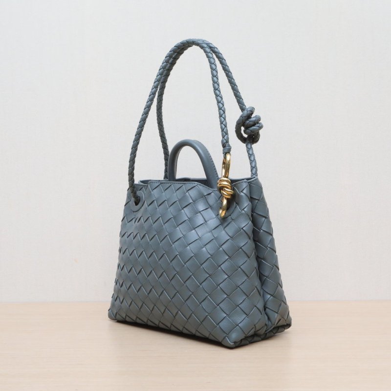 BOTTEGA VENETA Andiamo編織磁扣開合小號羊皮石板色肩背包-4