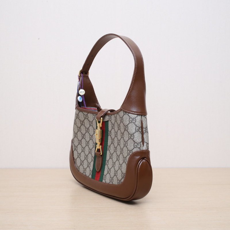 GUCCI Jackie1961小號老花帆布金扣肩背包-4