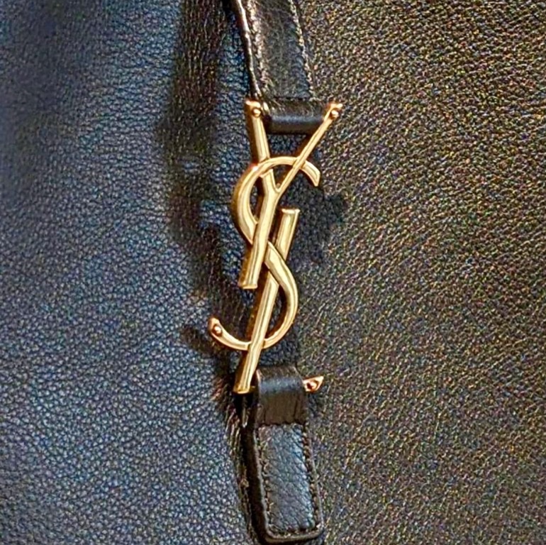 YSL SAINT LAURENT  LE 5 À 7小型粒面皮革柔軟手袋 黑色-4
