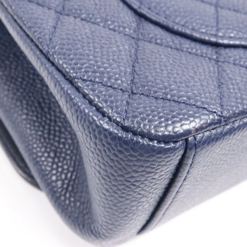 CHANEL 牛皮皮革Filigree Chain Bag金扣鏈帶肩背袋-7