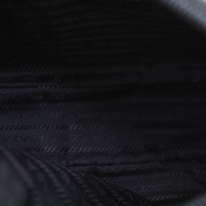 PRADA Hobo腋下包黑色尼龍銀扣肩背包-2