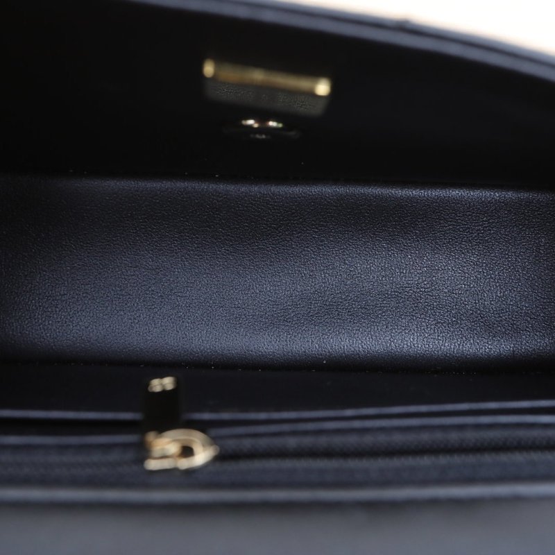 CHANEL CF口蓋包大Mini20黑色羊皮晶片開金扣肩背包-2