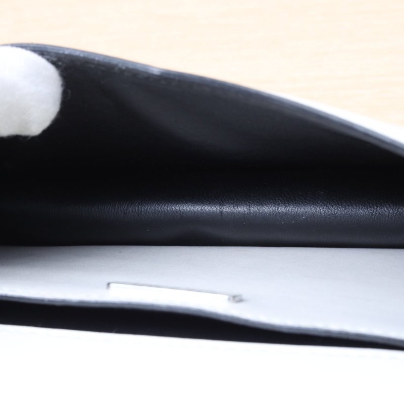 PRADA 白色牛皮銀扣三角牌鏈條包WOC17三角牌可調節扣肩背包-2