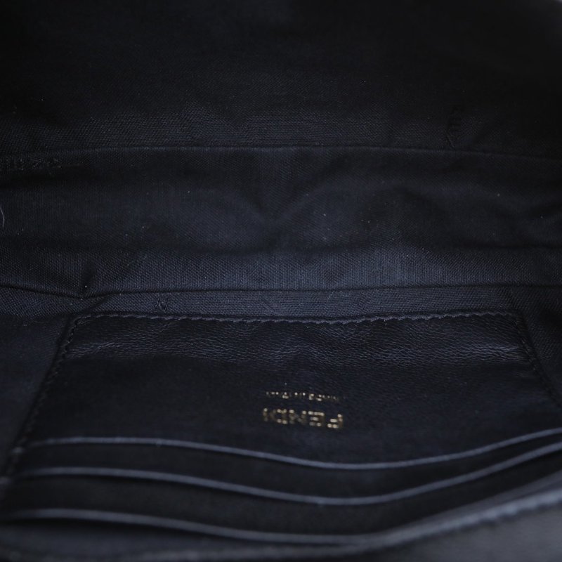 FENDI Baguette法棍包Mini黑色羊皮肩背包-3