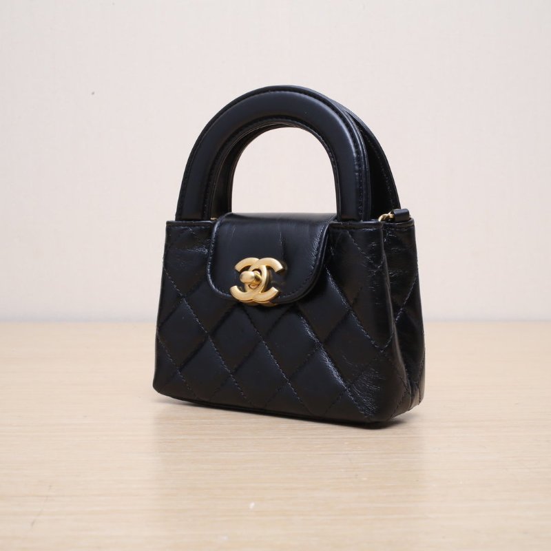 CHANEL 24Pkelly超mini13黑色牛皮鐳射標金扣肩背包-4