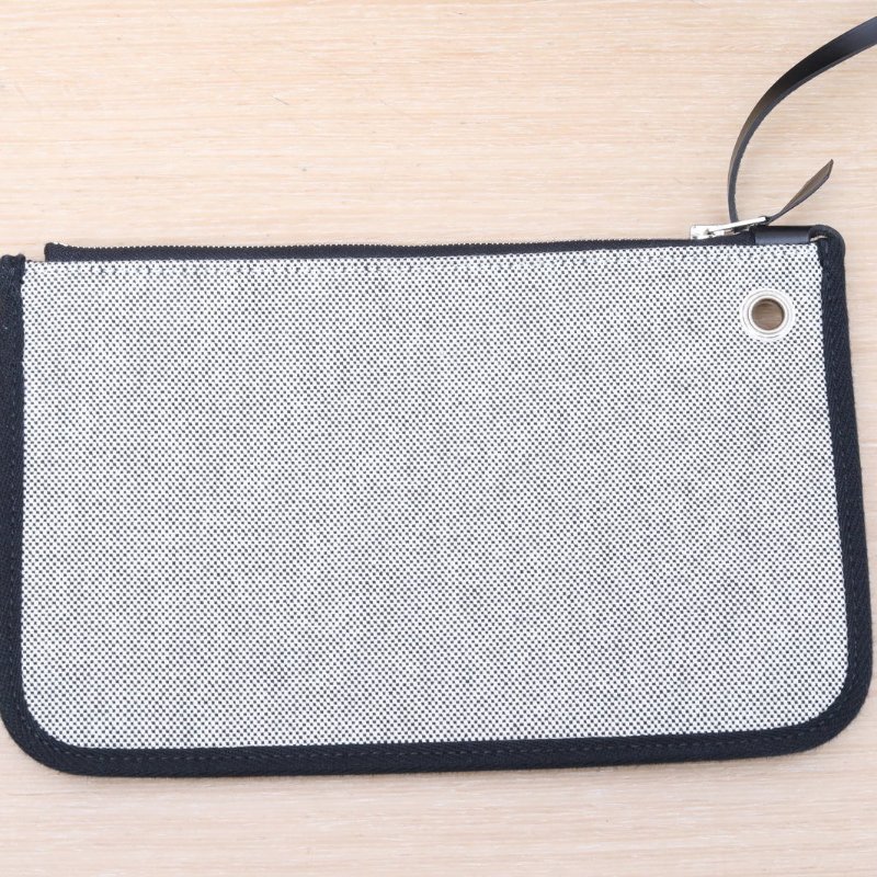 HERMES HERBAGadoszip雙肩包14米色拼89黑色帆布/Hunter牛皮Z刻銀扣肩背包-3