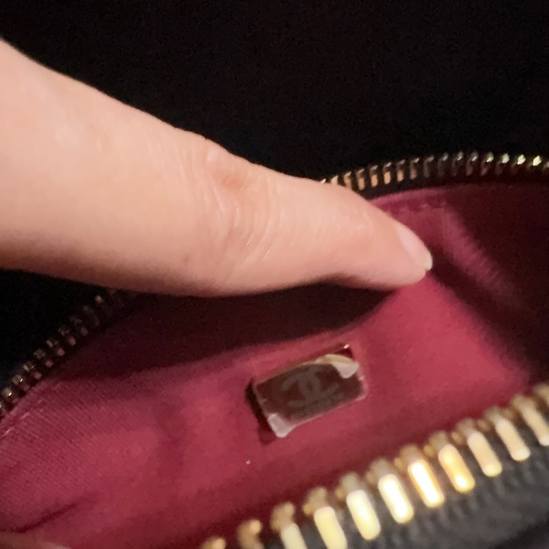 CHANEL可調雕花鏈帶保齡球包-9