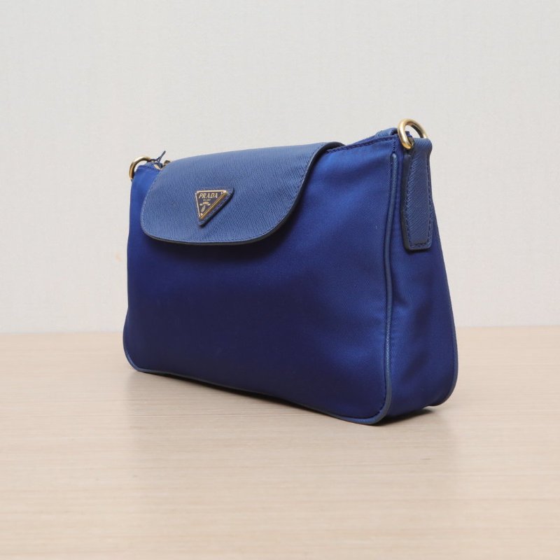 PRADA 藍色牛皮尼龍金扣降落傘鏈條單肩斜挎包/肩背包-3