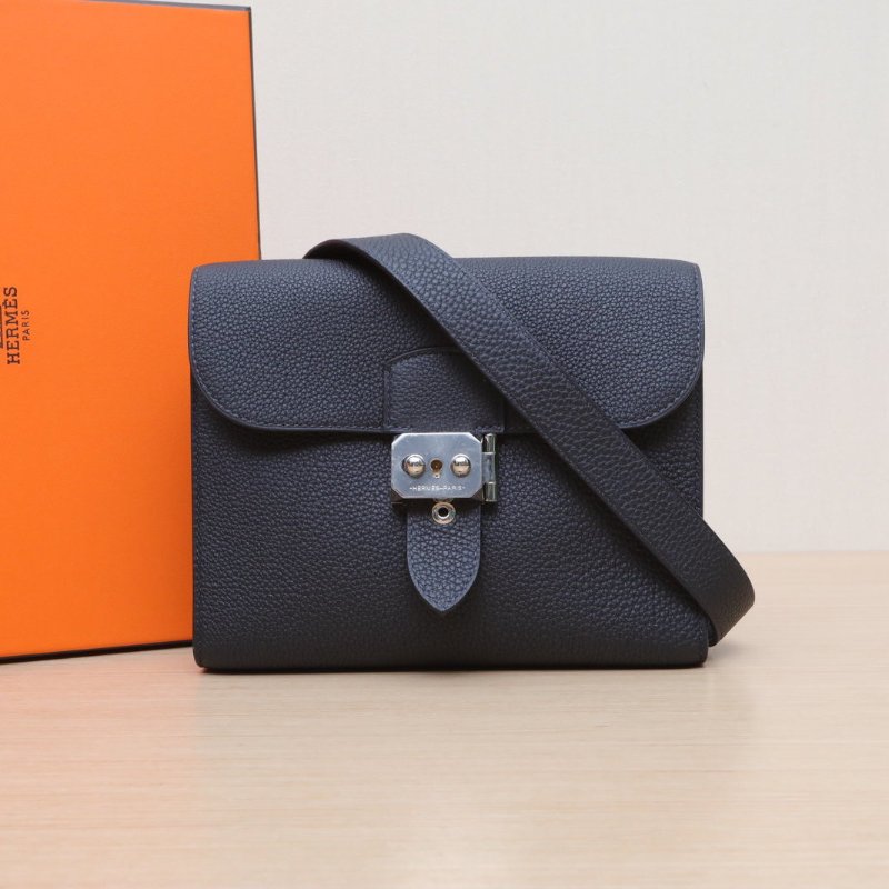 HERMES SacaDepeches斜挎包213Y軟呢色Togo皮U刻銀扣肩背包-0