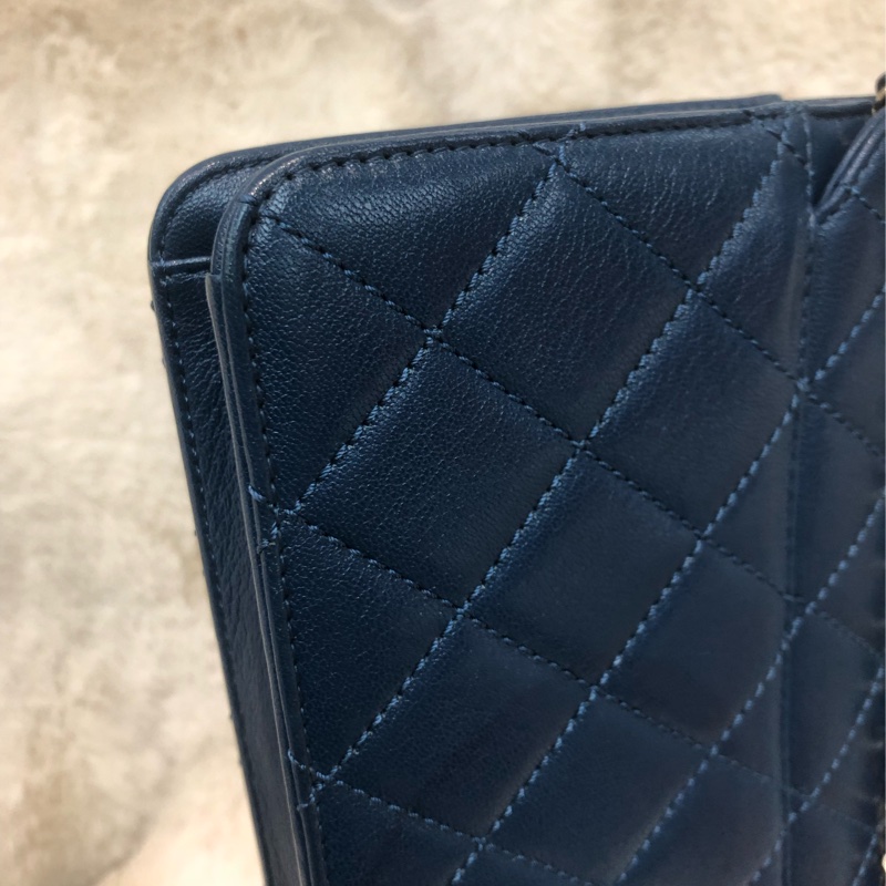 Chanel 藍色大琺瑯扣鏈條包 XB891-10