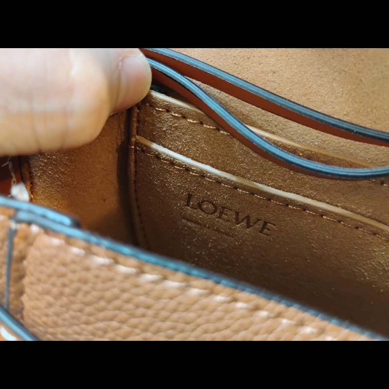 Loewe 焦糖色 Gate mini 專櫃正品斜背包 近全新-8