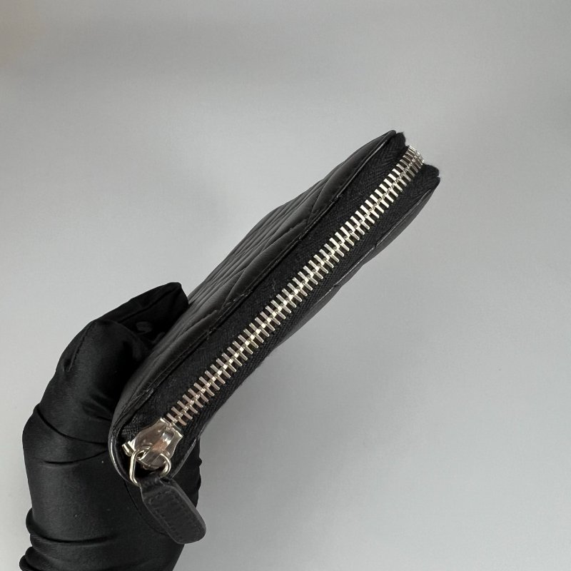 CHANEL 菱格紋ㄇ拉萬用夾 黑 15開-2